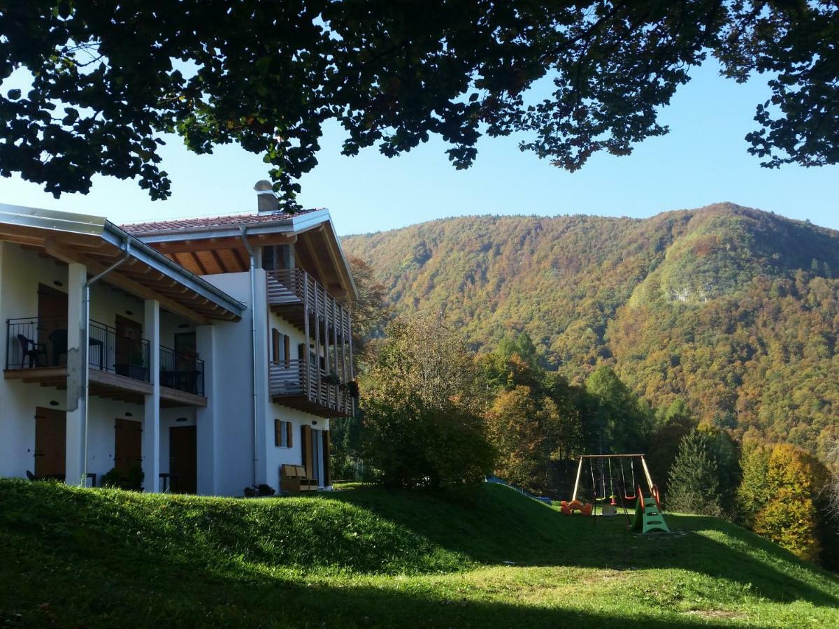 Garni Fobbie Hotel Brentonico Exterior photo